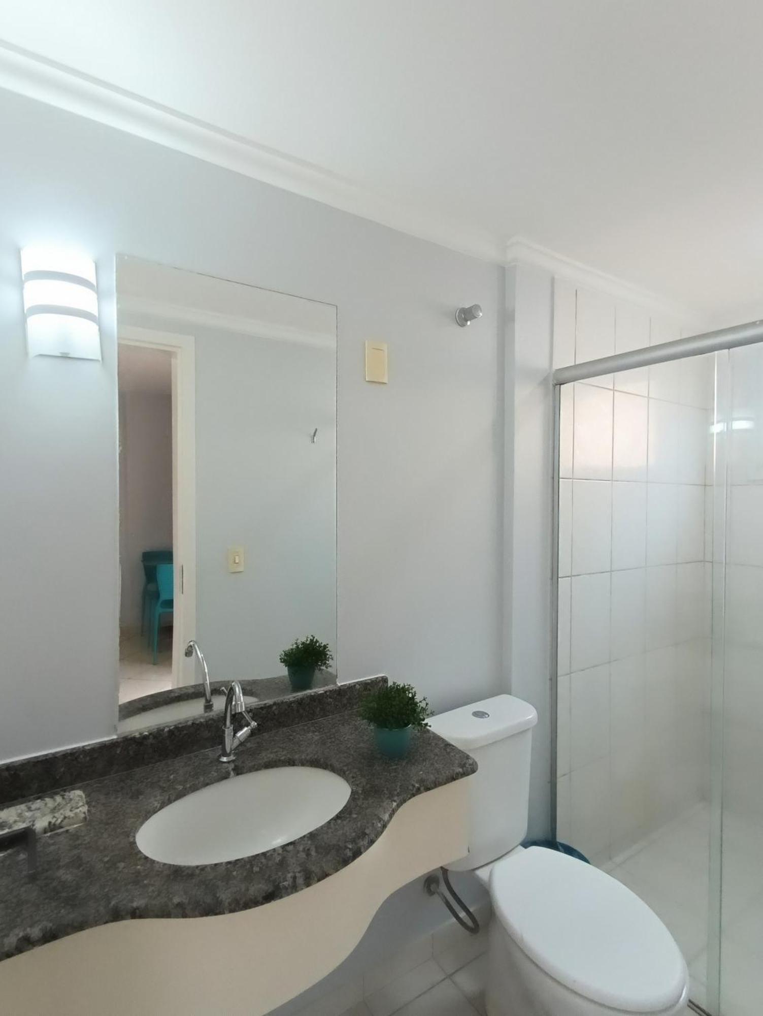 Aparthotel Flat Com Parque Aquatico Caldas Novas Exterior foto